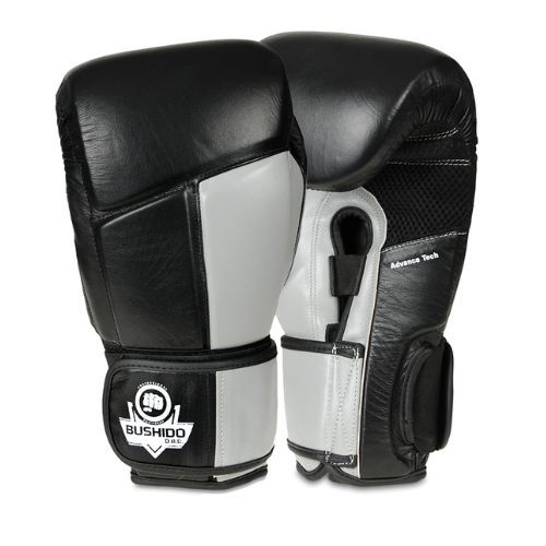 Mănuși de box din piele Bushido Muay Thai