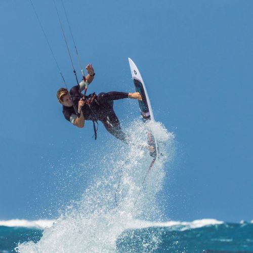 Kitesurfing bord DUOTONE Fish SLS 2022 alb 44220-3401
