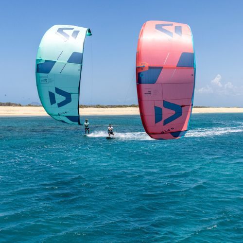 Kitesurfing zmeu DUOTONE Dice 2022 roșu 44220-3002