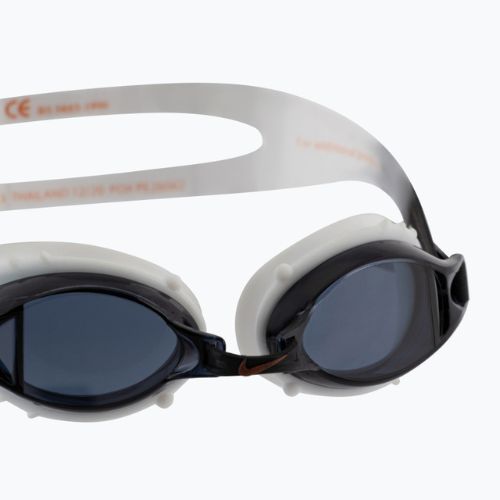 Ochelari de înot pentru copii Nike CHROME JUNIOR negru și alb NESSA188-014