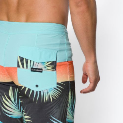 Pantaloni scurți de înot pentru bărbați Quiksilver Surfsilk Panel 18' colorat EQYBS04658-KTA6