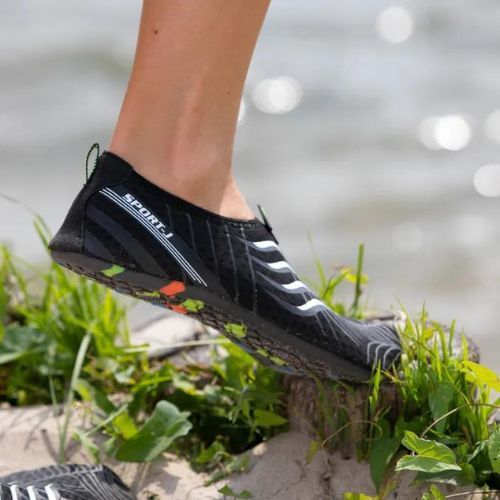 AQUASTIC Pantofi de apă Aqua negru WS049
