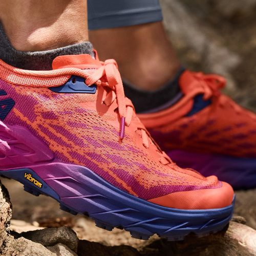 Pantofi de alergare pentru femei HOKA Speedgoat 5 portocaliu 1123158-FFCM