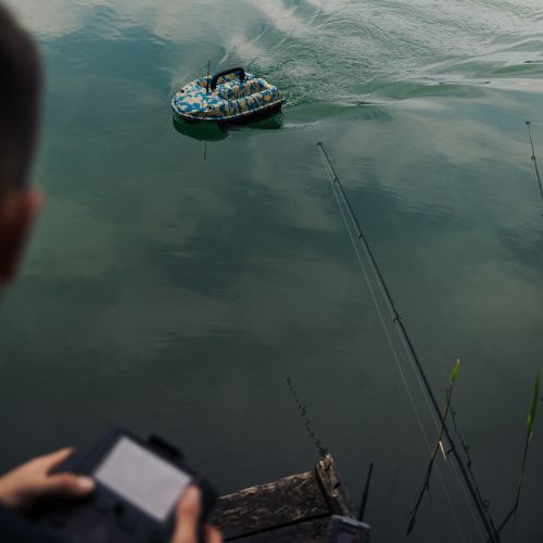BearCreeks iPilot50 Camo Camo barca momeală cu GPS Autopilot System + Echosounder BC202 camou IPILOT50.CAMOU