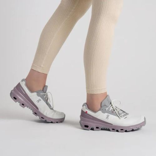 Pantofi de alergare pentru femei ON Cloudventure Waterproof Ice/Heron 3298576