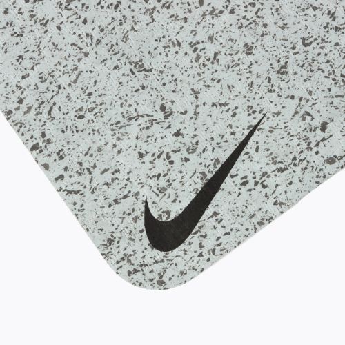 Covoraș de yoga Nike Move 4 mm gri N1003061-919