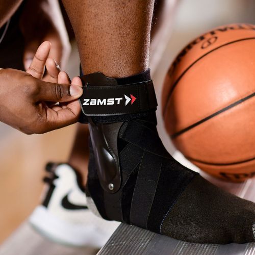 Stabilizator de gleznă Zamst A2-DX Ankle Right negru 670601