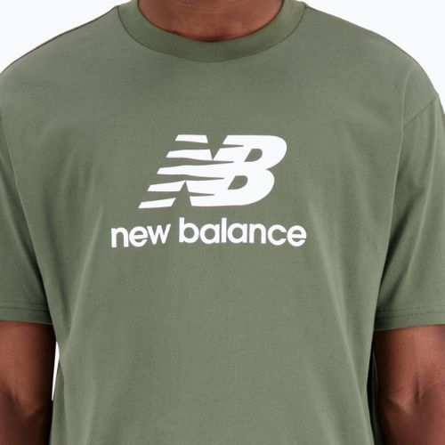 Tricou de antrenament pentru bărbați New Balance Essentials Stacked Logo Co verde NBMT31541DON