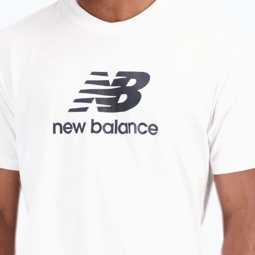 Tricou de antrenament pentru bărbați New Balance Essentials Stacked Logo Co alb NBMT31541WT