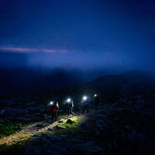 Lanternă frontală Petzl Tikka Core albastru E067AA01