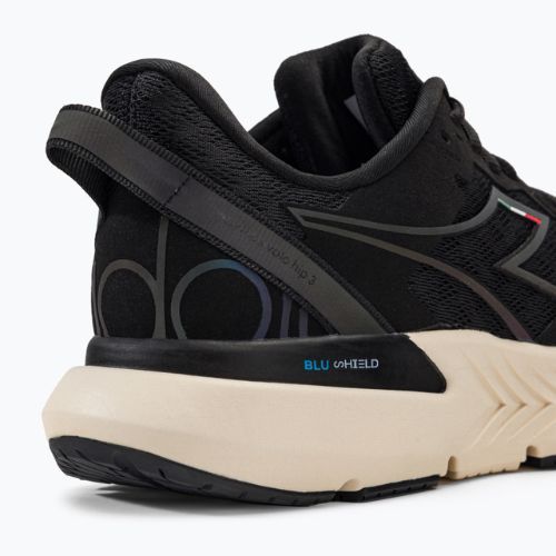 Pantofi de alergare pentru bărbați Diadora Mythos Blushield Volo Hip 3 negru DD-101.179089-C2609