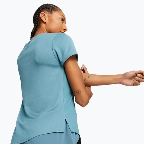 Tricoul de antrenament pentru femei PUMA Fit Logo Ultrabreathe albastru îndrăzneț/verde rapid