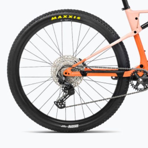 Bicicleta de munte Orbea Oiz H30 2023 portocaliu caise/ bej calcaros