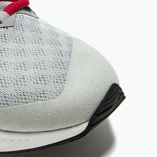 Pantofi de alergare pentru bărbați Diadora Mythos Blushield Volo 3 argint dd/negru/alamă
