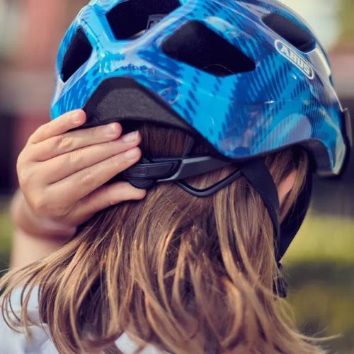 Cască de bicicletă ABUS Macator steel blue