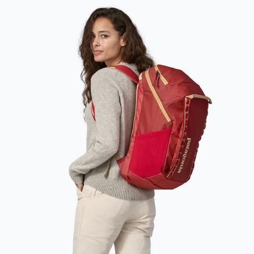 Rucsac turistic Patagonia Black Hole Pack 32 l touring red