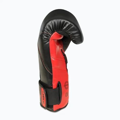Mănuși de box DBX BUSHIDO "Hammer - Red" Muay Thai negre/roșii