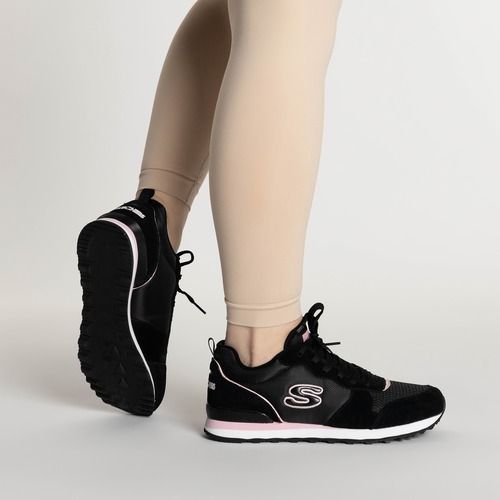 Încălțăminte pentru femei SKECHERS Og 85 Step N Fly black
