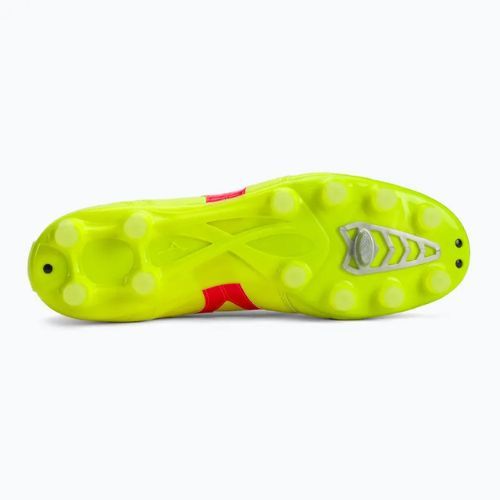 Încălțăminte de fotbal pentru bărbați Mizuno Morelia II Pro MD safety yellow/fiery coral 2/galaxy silver