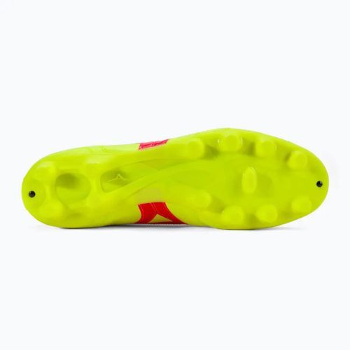Încălțăminte de fotbal pentru bărbați Mizuno Morelia II Club MD safety yellow/fiery coral 2/galaxy silver