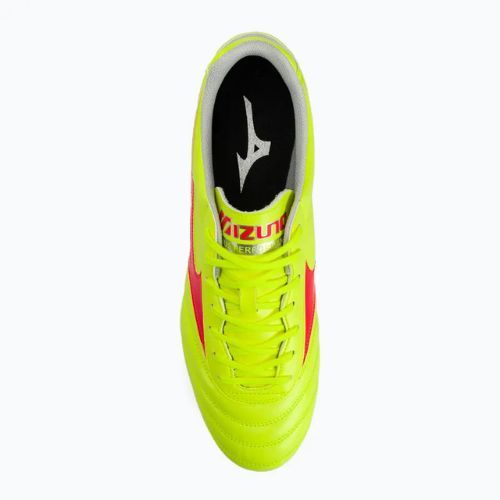 Încălțăminte de fotbal pentru bărbați Mizuno Morelia II Club MD safety yellow/fiery coral 2/galaxy silver