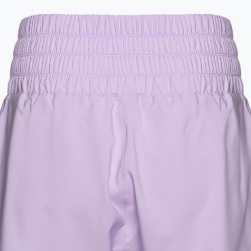 Pantaloni scurți pentru femei Nike One Dri-Fit Ultra High-Waisted 3" lilac bloom