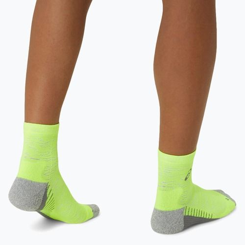 Șosete de alergare ASICS Performance Run Quarter safety yellow