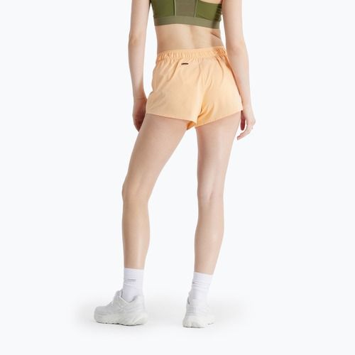 Pantaloni scurți pentru femei New Balance RC Seamless 3" peach blossom