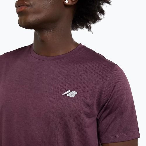 Tricou pentru bărbați New Balance Athletics Run plum brown