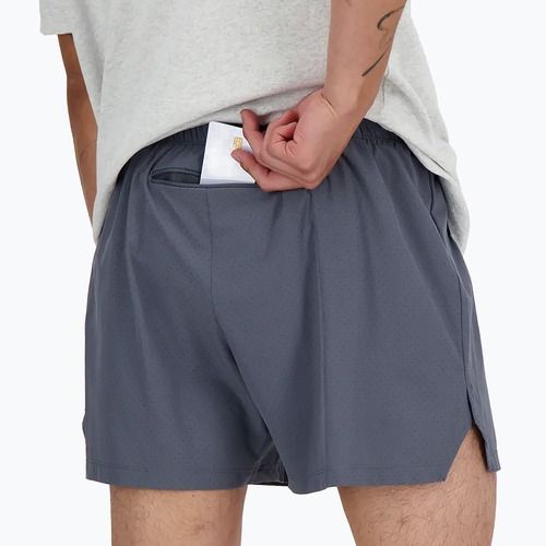 Pantaloni scurți pentru bărbați New Balance RC Seamless 5" graphite