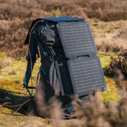 Panou solar Xtorm 28W negru