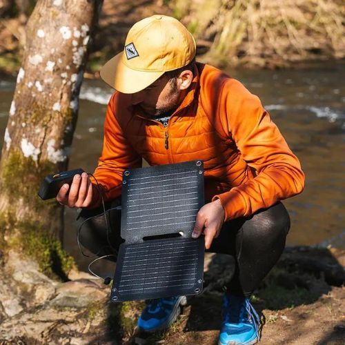 Panou solar Xtorm 14W negru