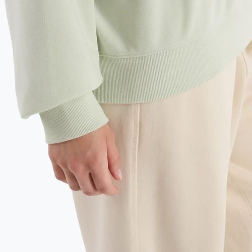 Bluză pentru femei New Balance French Terry Small Logo natural mint
