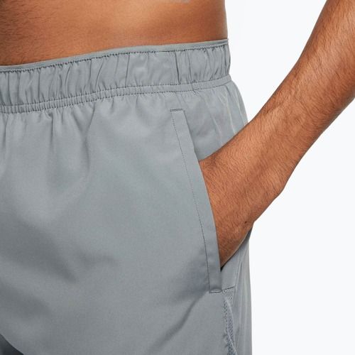 Pantaloni scurți pentru bărbați Nike Dri-Fit Challenger 7" Brief-Lined smoke grey/smoke grey/black