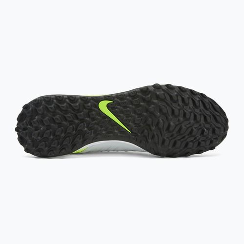 Încălțăminte de fotbal pentru bărbați Nike Phantom Luna II Academy TF metallic silver/volt/black