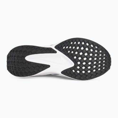 Încălțăminte de alergare pentru bărbați Nike Quest 6 white/dusty cactus/black