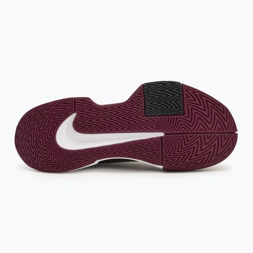 Încălțăminte de tenis pentru bărbați Nike GP Challenge Pro dark smoke grey/ black/ photon dust/ sangria