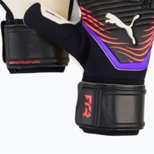 Mănuși de portar PUMA Future Pro Hybrid puma black/glowing red/purple glimmer