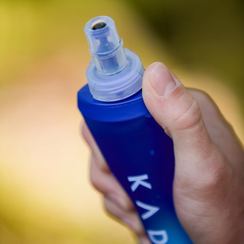 Softflask KADVA Flowbie 250 ml albastru