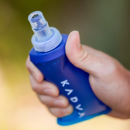Softflask KADVA Flowbie 150 ml albastru