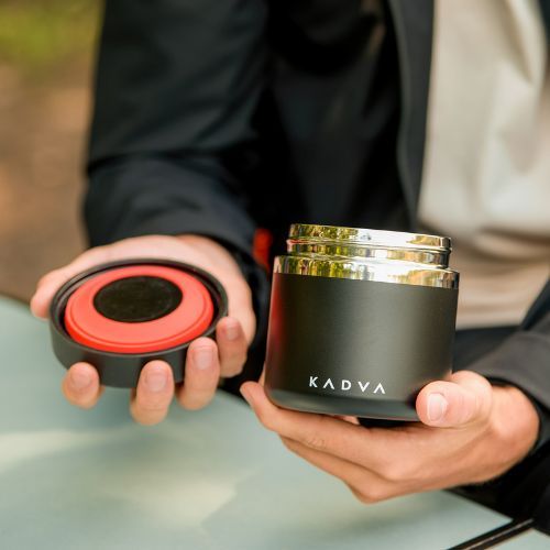 Recipient de prânz izolat KADVA Eater 600 ml negru