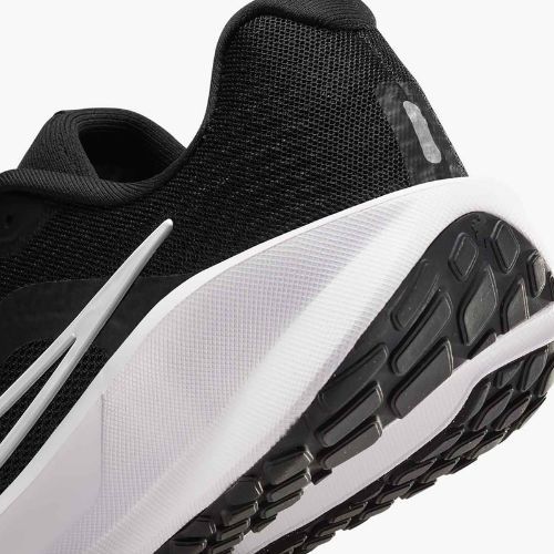 Încălțăminte de alergare pentru femei Nike Downshifter 13 astronomy black / white / dark smoke grey