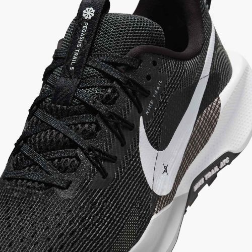 Încălțăminte de alergare pentru femei Nike Pegasus Trail 5 black / white / anthracite / wolf grey