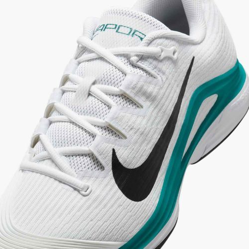 Încălțăminte de tenis pentru bărbați Nike Vapor 12 white / black / radiant emerald