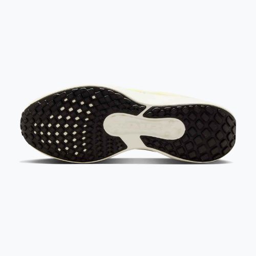 Încălțăminte de alergare pentru bărbați Nike Winflo 11 coconut milk/neon yellow/light zitron/volt