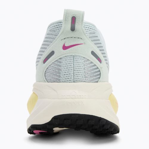 Încălțăminte de alergare pentru femei Nike Vomero 18 barely grey/pale ivory/cannon/playful pink
