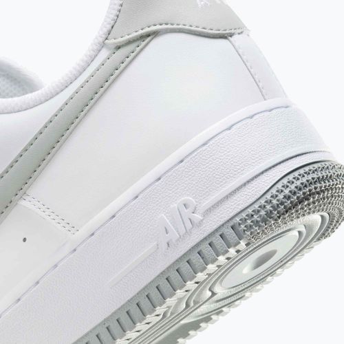 Încălțăminte pentru bărbați Nike Air Force 1 '07 white/white/light smoke grey