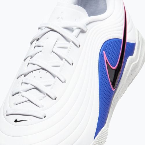 Încălțăminte de fotbal pentru bărbați Nike Tiempo Maestro Club IC white/racer blue/pink blast/black