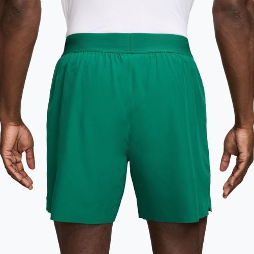 Pantaloni scurți de tenis pentru bărbați Nike Court Dri-Fit Advantage 6" malachite/white