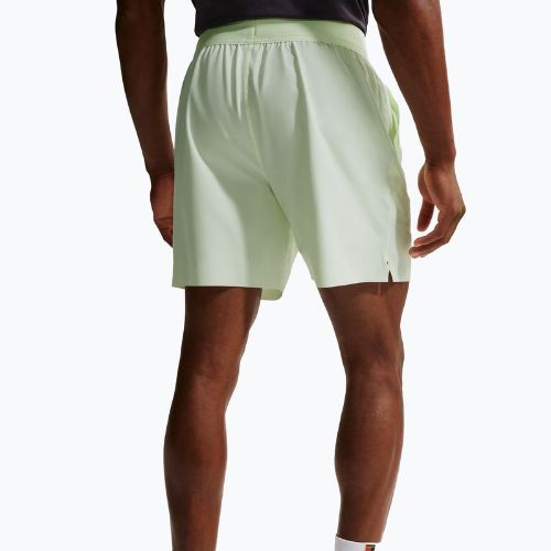 Pantaloni scurți de tenis pentru bărbați Nike Court Dri-Fit Advantage 6" Volt Tint/Black